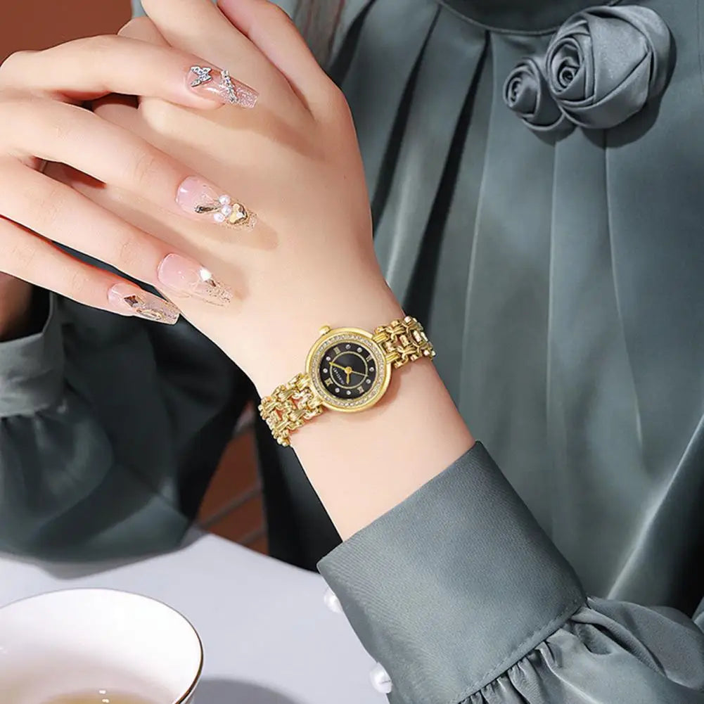 Women Accessory Elegant Rhinestone Bracelet Watch for Women Metal Strap Round Dial Wristwatch Fashion Jewelry Gift for Ladies